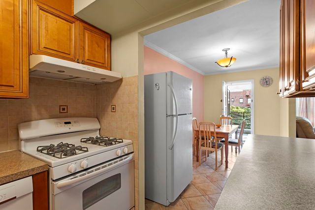 $415,000 | 3299 Cambridge Avenue, Unit 7G | Central Riverdale