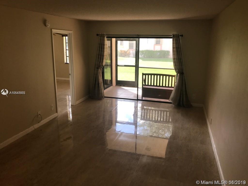 321 Norwood Terrace, Unit N124 Boca Raton, FL 33431 - Photo 6 of 7