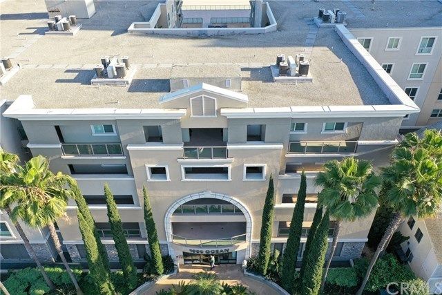 $1,259,000 | 1000 East Ocean Boulevard, Unit 301, Long Beach, CA 90802