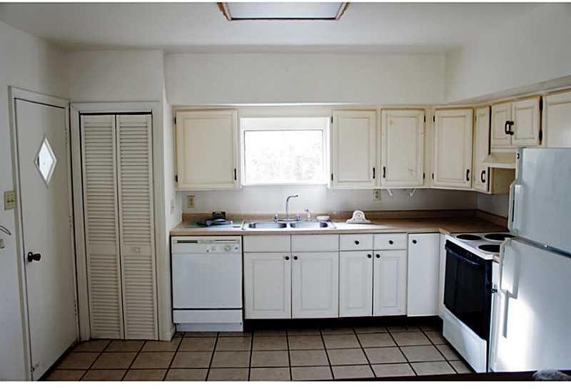 9541 Goehring Road Cranberry Township, PA 16066 - Photo 4 of 20