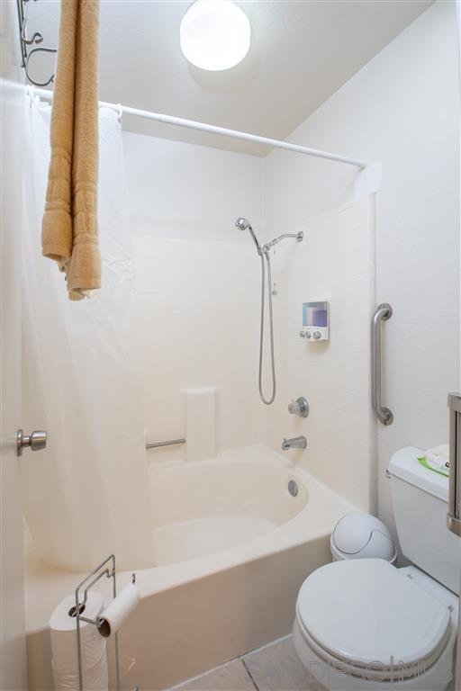 1406 West Persimmon Avenue Rialto, CA 92377 - Photo 11 of 25