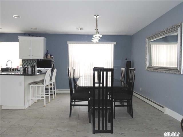 17 Inverness Road Holbrook, NY 11741 - Photo 4 of 19