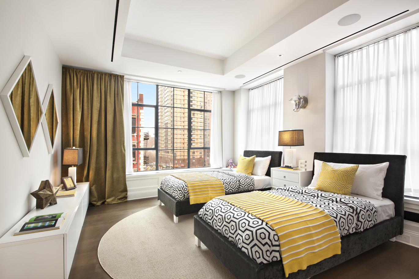 182 East 94th Street Manhattan, NY 10128 - Photo 10 of 23