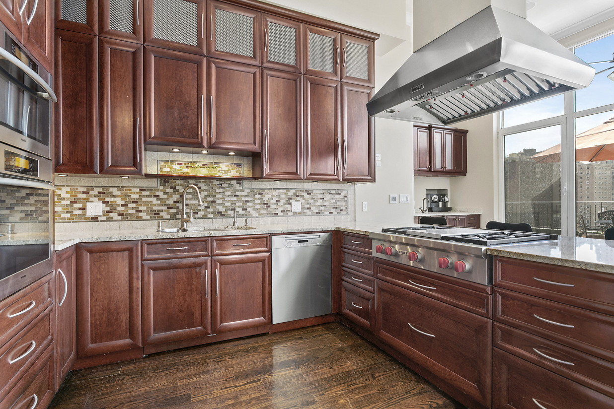 310 West 97th Street, Unit PHB Manhattan, NY 10025 - Photo 3 of 15