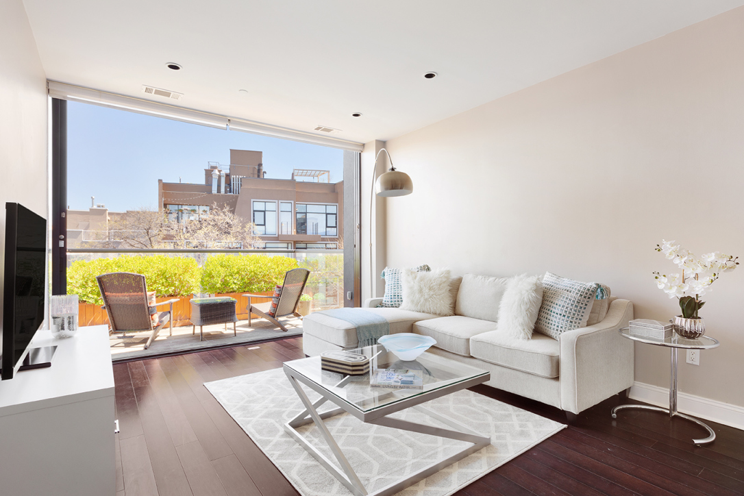 180 Woodpoint Road, Unit 4R Brooklyn, NY 11211 - Photo 1 of 6