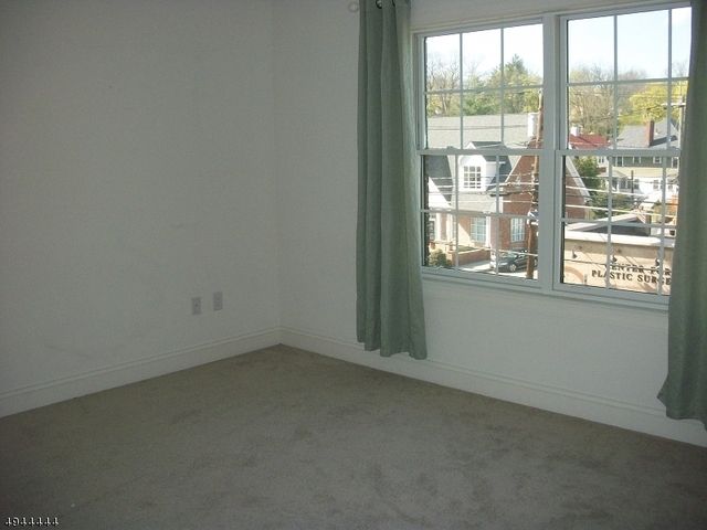 $3,300 | 64 Bloomfield Avenue, Essex Fells, NJ 07006