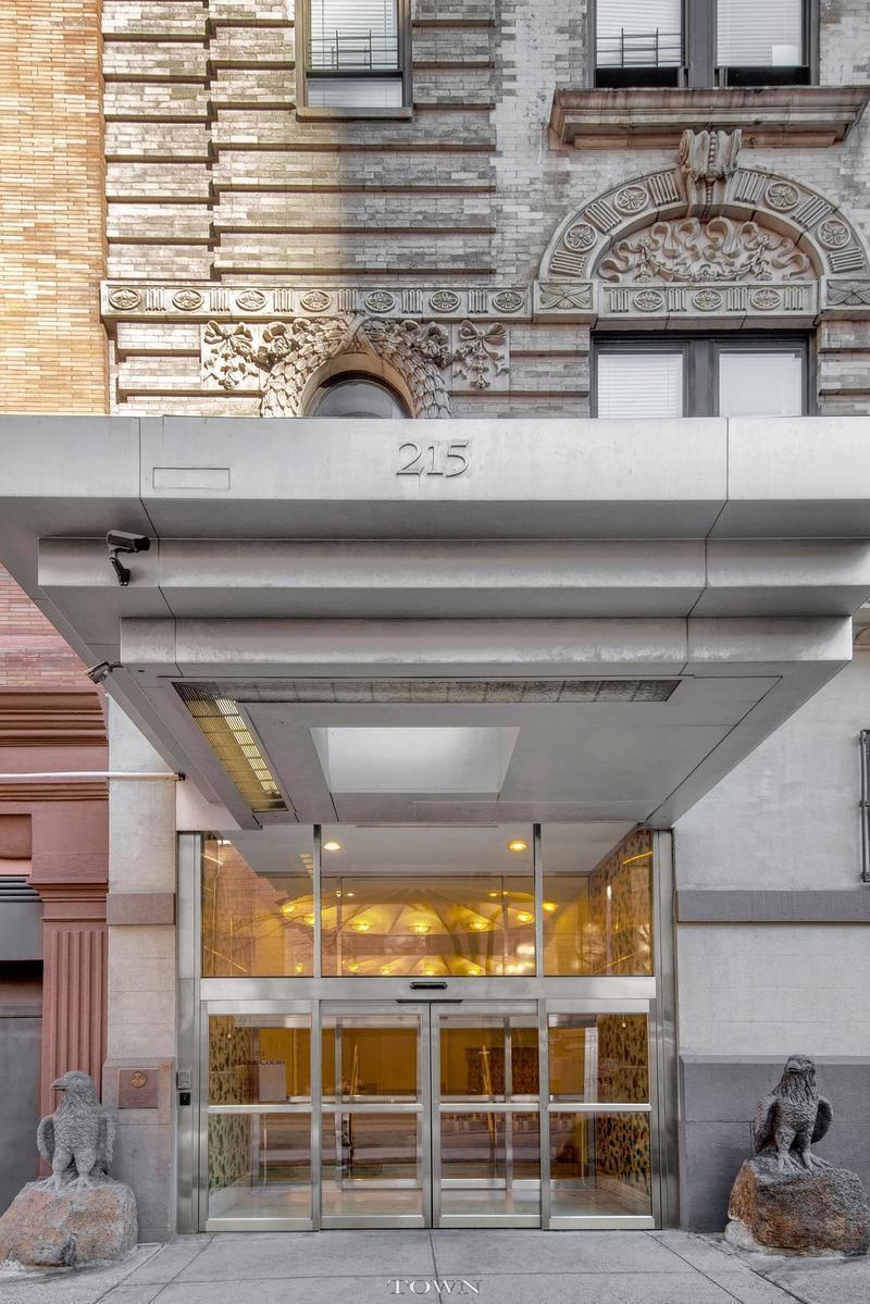 215 West 84th Street, Unit 320 Manhattan, NY 10024 - Photo 5 of 7