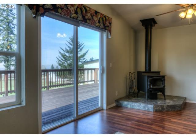 3561 Seminole Road Northeast Silverton, OR 97381 - Photo 14 of 16 Gallery Image 14