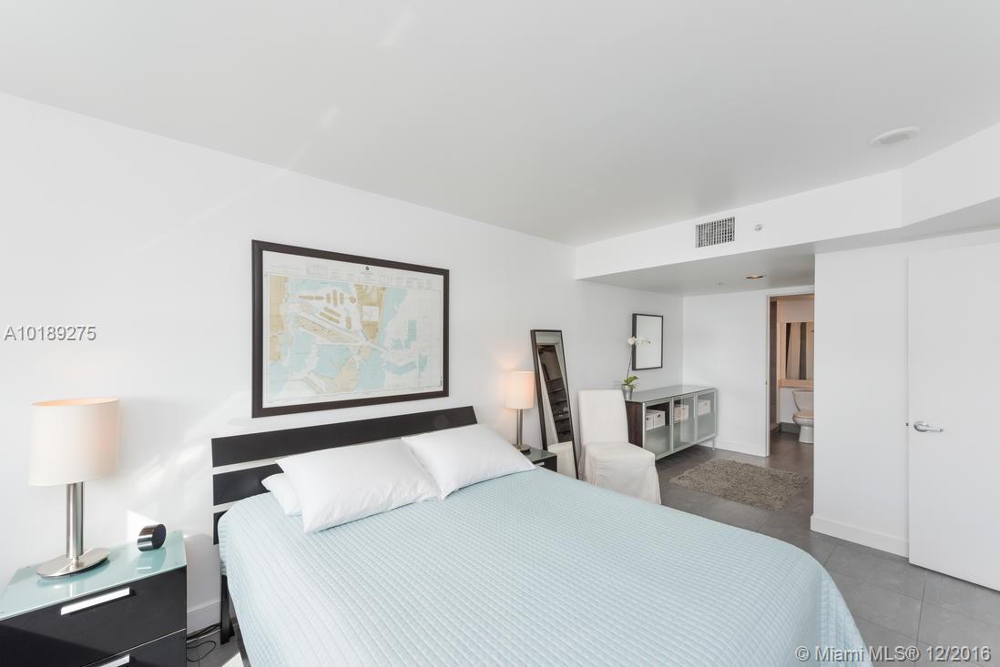 90 Alton Road, Unit 1502 Miami Beach, FL 33139 - Photo 22 of 31