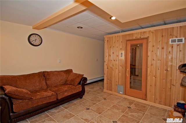 4 Legends Circle Melville, NY 11747 - Photo 17 of 20