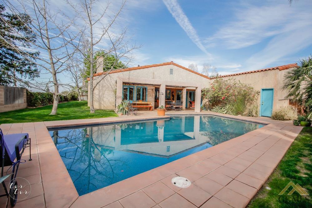 6209 Ridgetop Terrace Bakersfield, CA 93306 - Photo 27 of 37 Gallery Image 27
