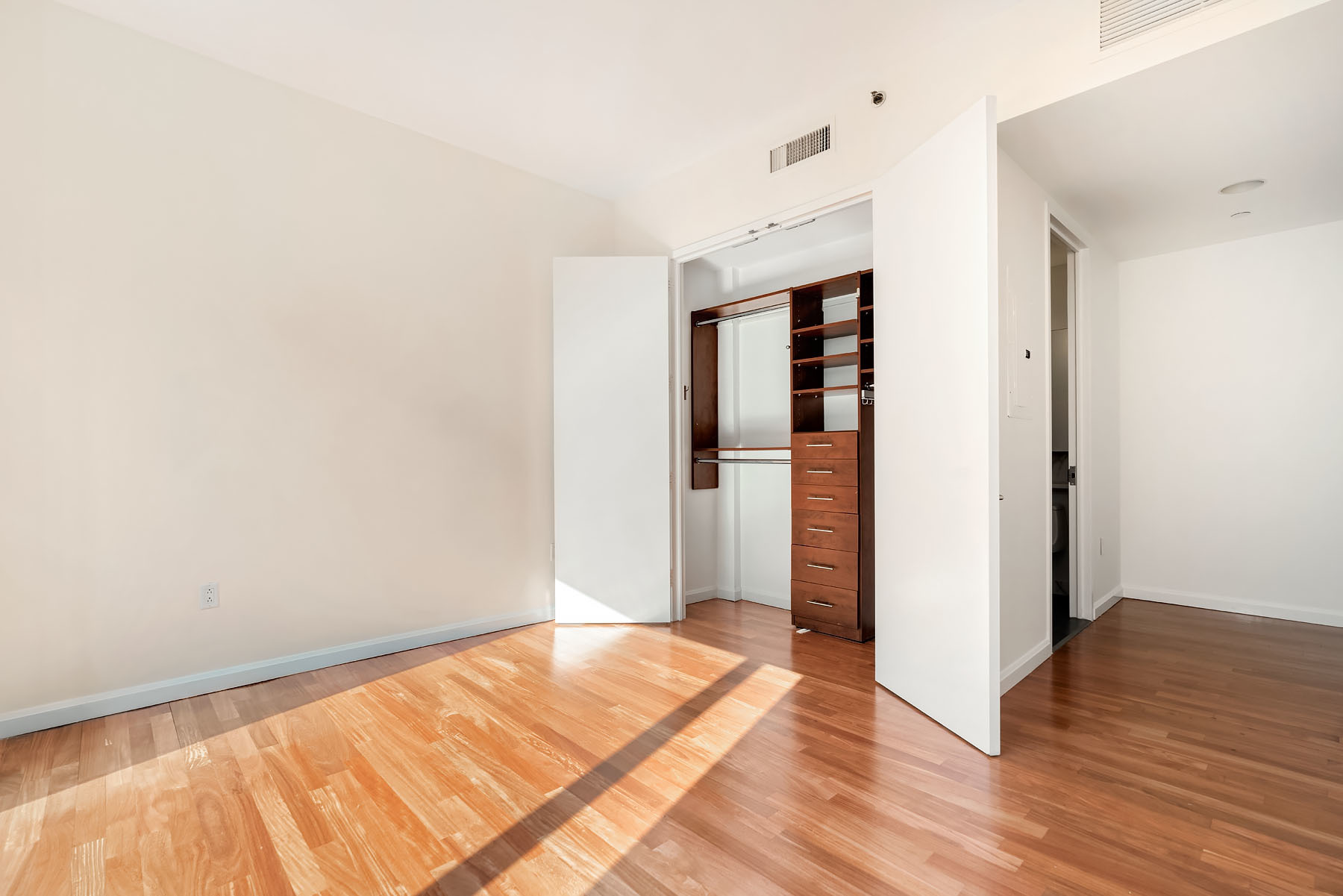 505 Greenwich Street, Unit 4C Manhattan, NY 10013 - Photo 4 of 8