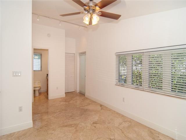 628 Ridgewood Road Key Biscayne, FL 33149 - Photo 15 of 17