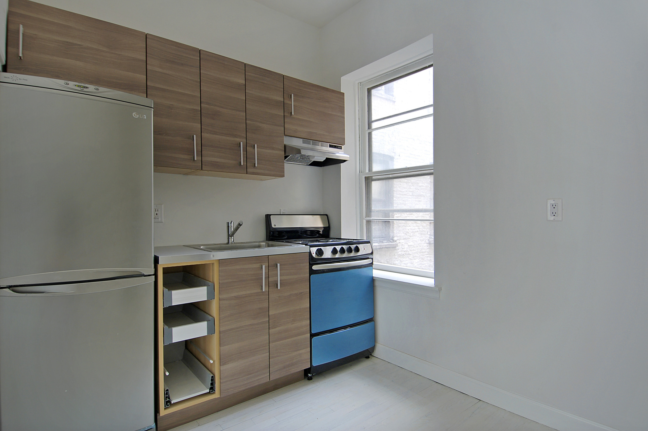 234 East 14th Street, Unit 3C Manhattan, NY 10003 - Photo 2 of 5