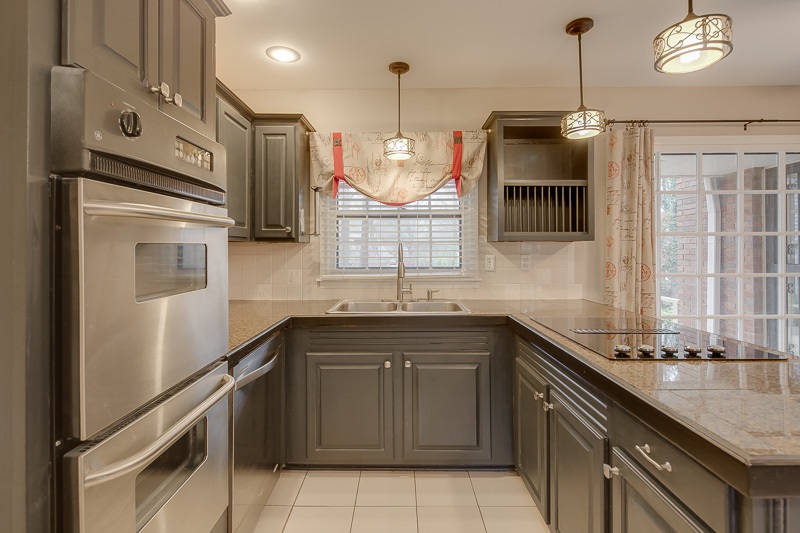 2019 Brierbrook Road Germantown, TN 38138 - Photo 8 of 25 Gallery Image 8