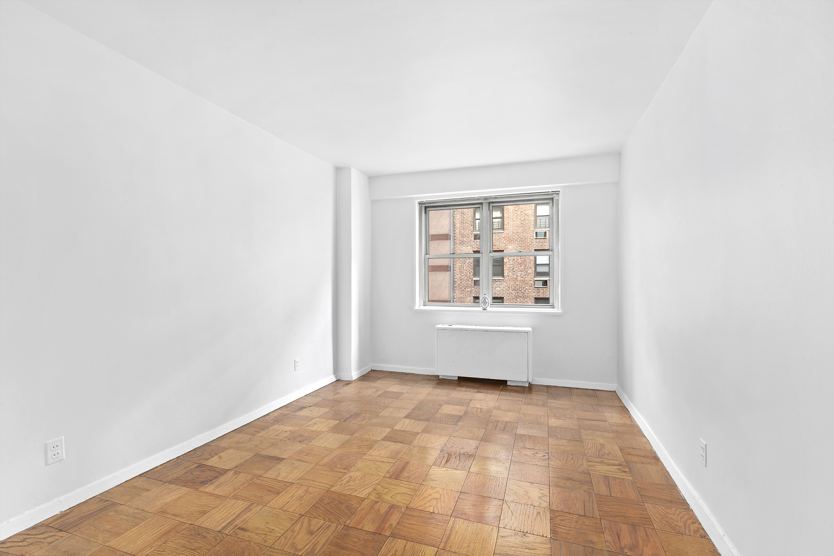211 East 53rd Street, Unit 10A Manhattan, NY 10022 - Photo 4 of 6
