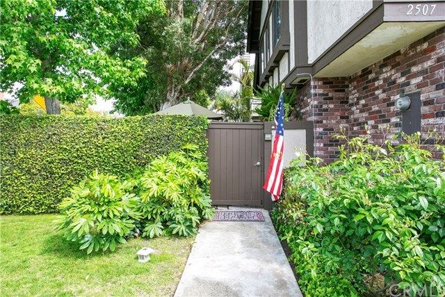 $895,000 | 2507 East 16th Street, Newport Beach, CA 92663