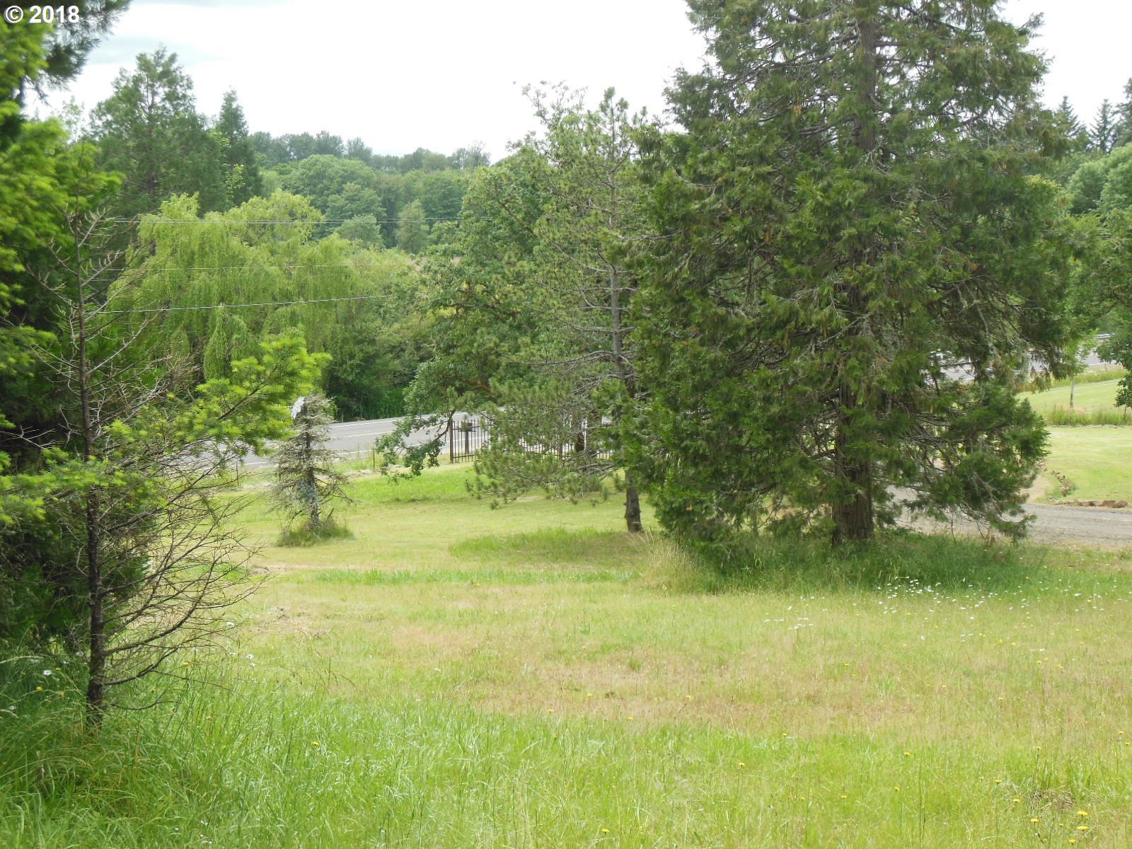 Hillside Drive Springfield, OR 97478 - Photo 1 of 15