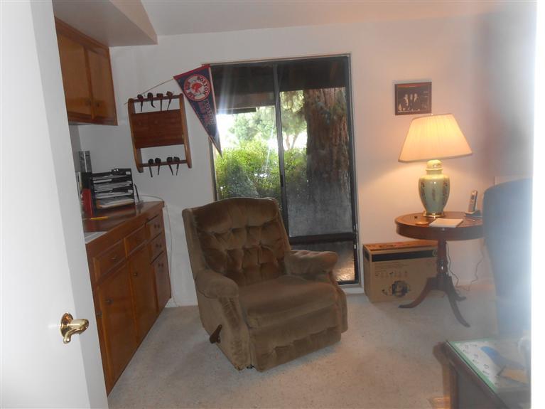 7508 Kroll Way Bakersfield, CA 93309 - Photo 13 of 20