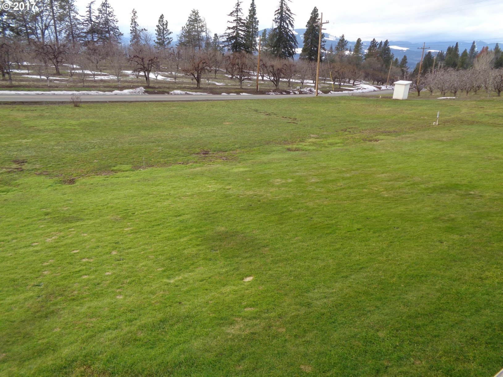 955 Eastside Road Hood River, OR 97031 - Photo 3 of 22