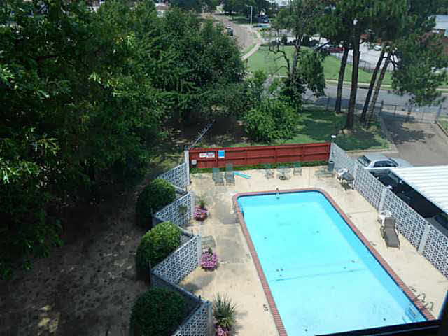 3080 Walnut Grove Road, Unit 501 Memphis, TN 38111 - Photo 8 of 21 Gallery Image 8