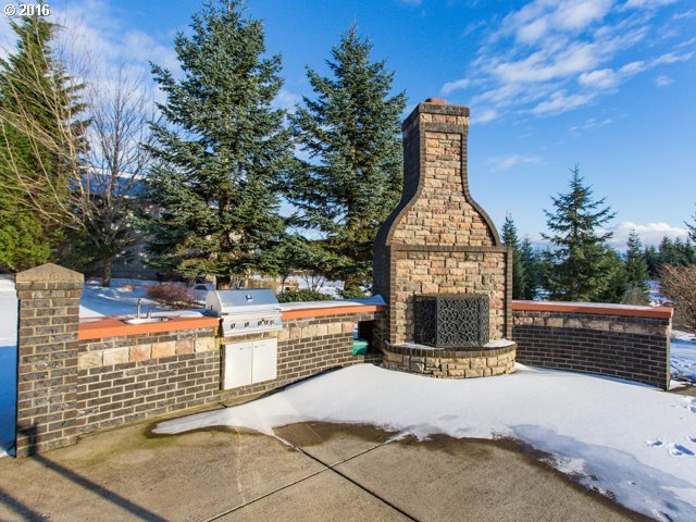 102 Doherty Road Washougal, WA 98671 - Photo 2 of 25 Gallery Image 2