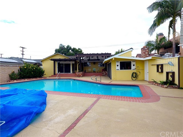 2183 Tustin Avenue Costa Mesa, CA 92627 - Photo 13 of 16