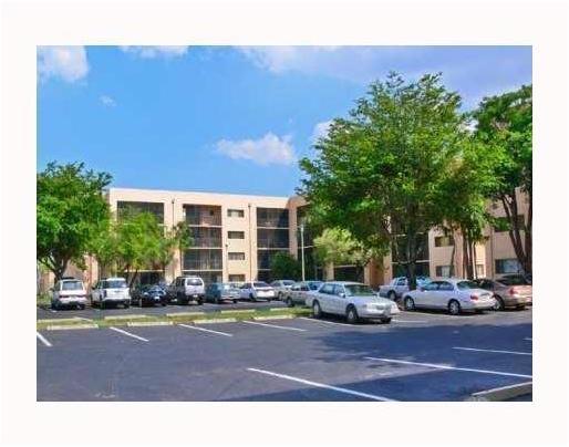 8540 Southwest 133rd Avenue Road, Unit 218 Miami, FL 33183 - Photo 2 of 15 Gallery Image 2