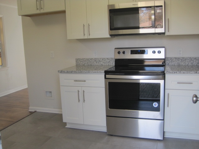 4926 Sea Isle Road Memphis, TN 38117 - Photo 7 of 25 Gallery Image 7