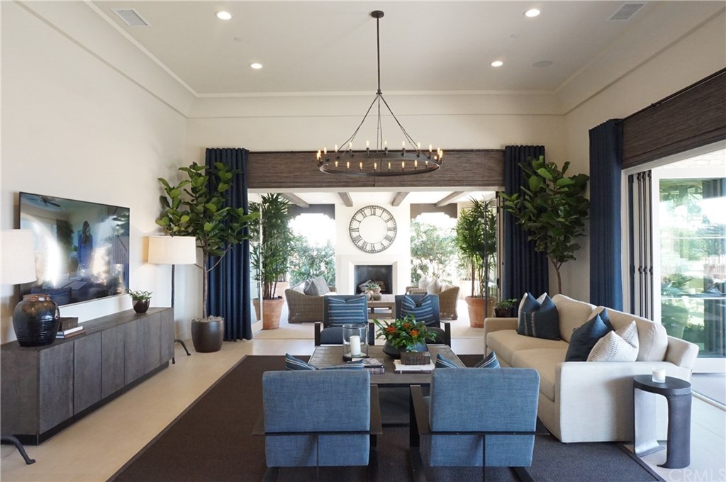 6 Catalina Vista Road Ladera Ranch, CA 92694 - Photo 4 of 11