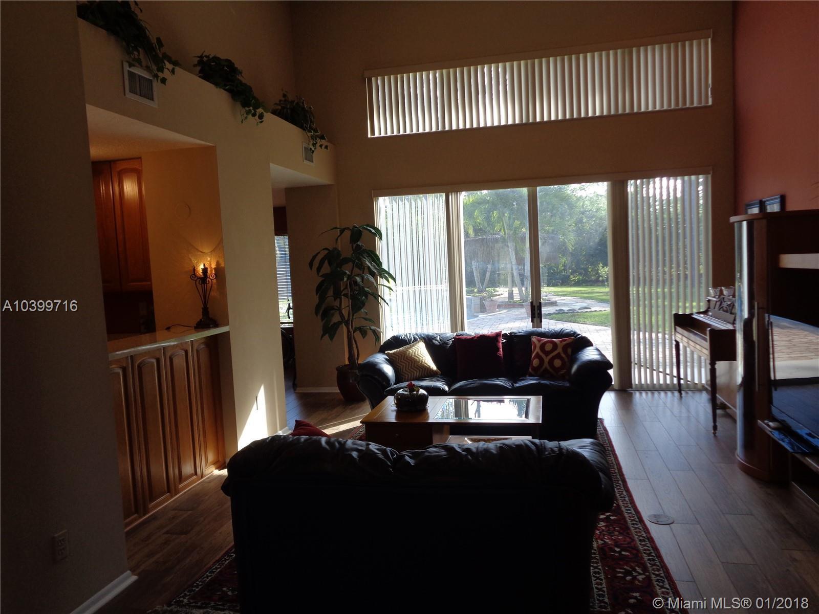 12768 170th Road North Jupiter, FL 33478 - Photo 17 of 53 Gallery Image 17