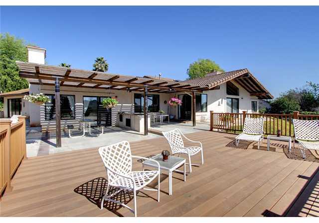136 Lake Ridge Circle Fallbrook, CA 92028 - Photo 17 of 25