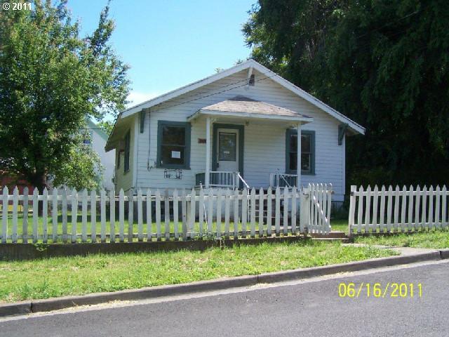 312 Southeast Hailey Avenue Pendleton, OR 97801 - Photo 1 of 10 Gallery Image 1