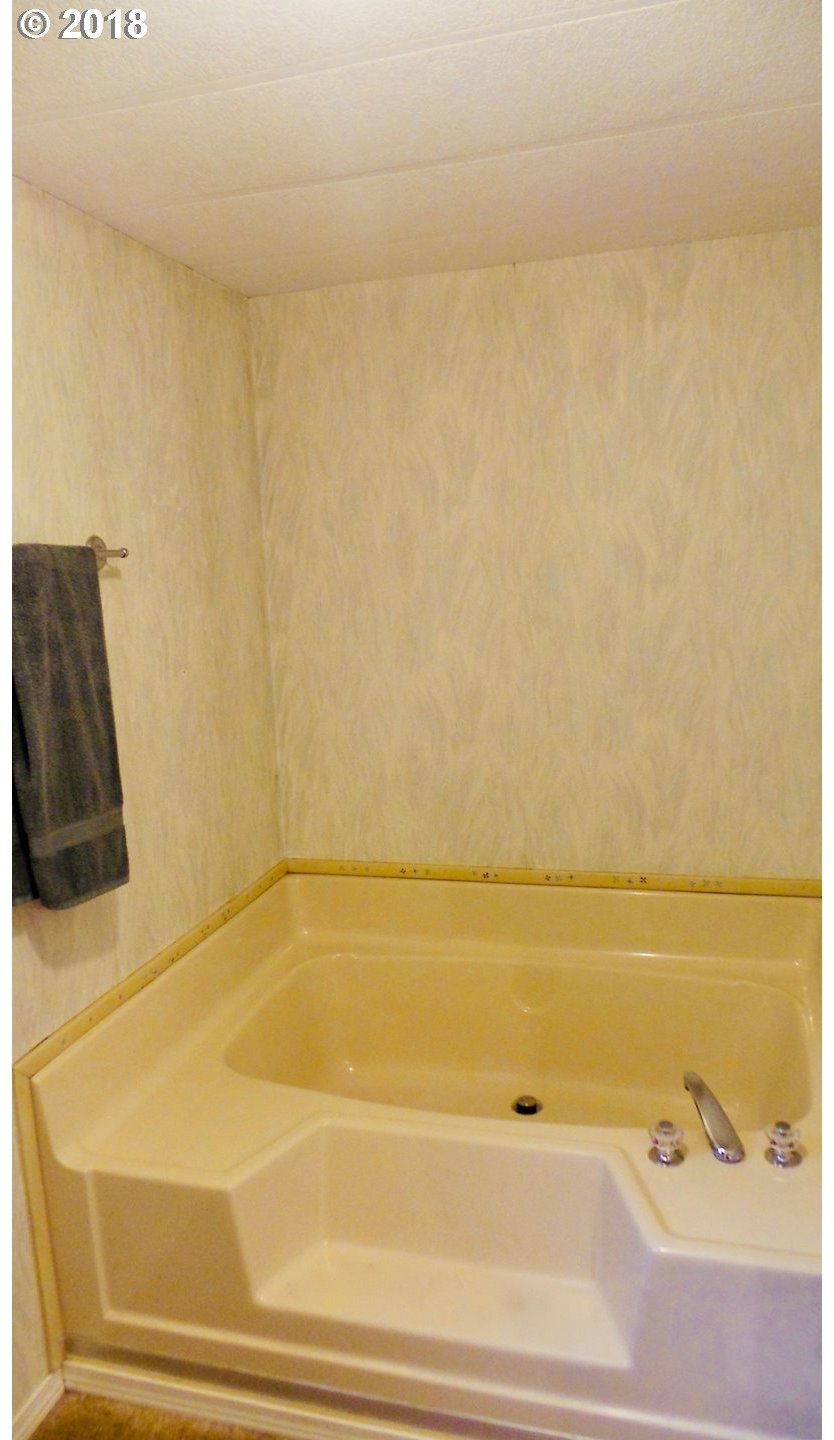 632 Clarks Branch Road Myrtle Creek, OR 97457 - Photo 28 of 32 Gallery Image 28