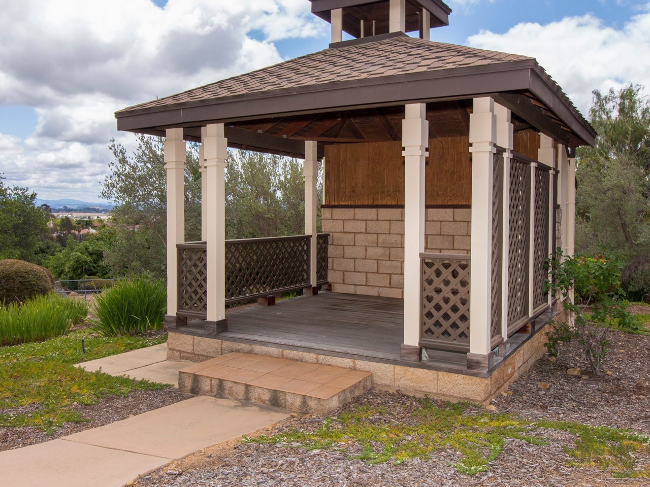 319 Hill Fallbrook Ca Fallbrook, CA 92028 - Photo 23 of 25