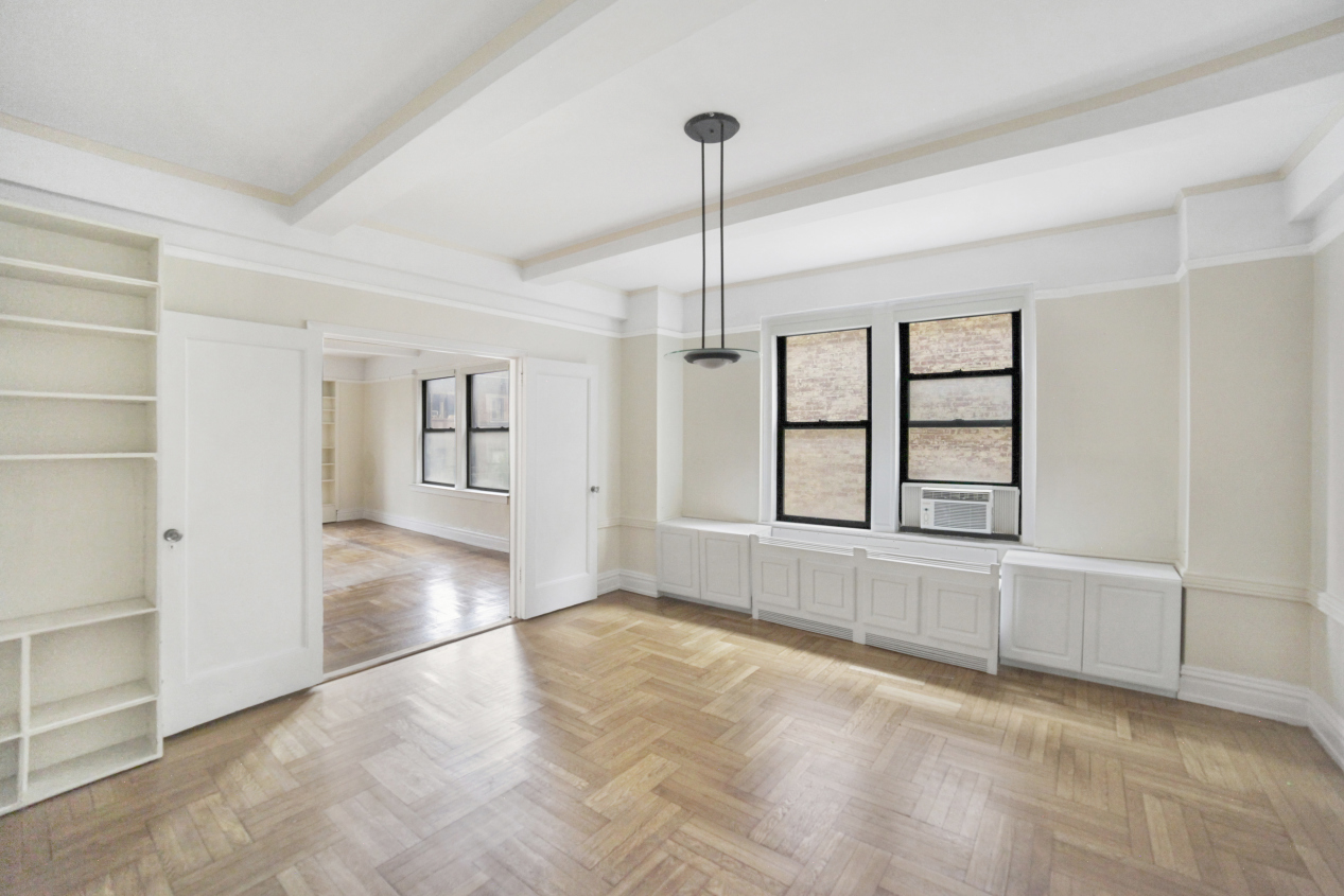 37 Riverside Drive, Unit 5B Manhattan, NY 10023 - Photo 2 of 9
