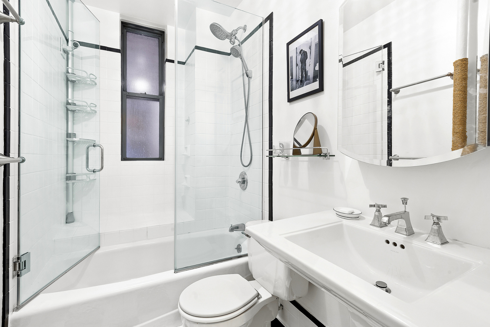 231 West 21st Street, Unit 2D Manhattan, NY 10011 - Photo 6 of 7