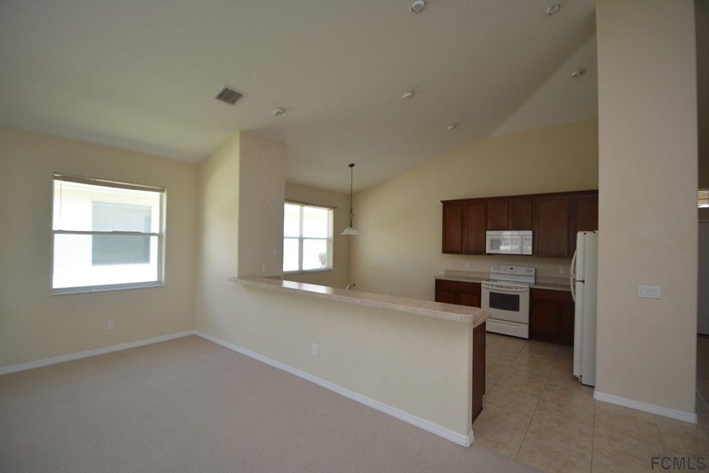 15 Raintree Circle Palm Coast, FL 32164 - Photo 9 of 42 Gallery Image 9