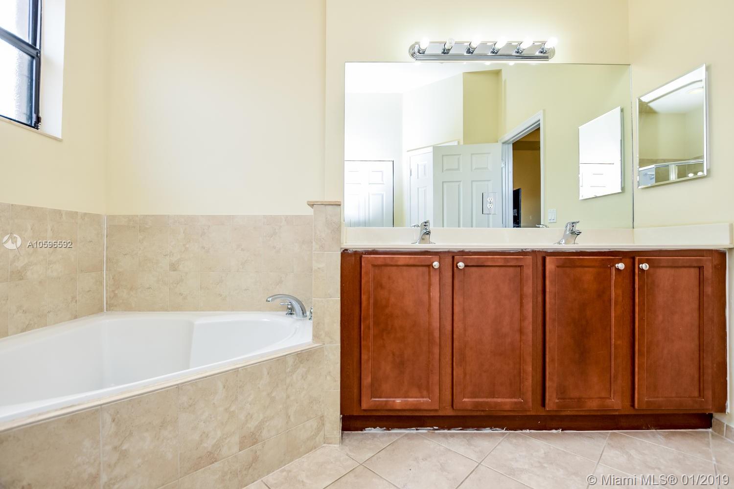24074 Southwest 113th Path Homestead, FL 33032 - Photo 23 of 66