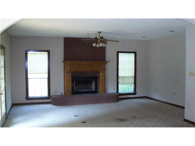 6325 Covington Pike Road Millington, TN 38053 - Photo 5 of 12 Gallery Image 5