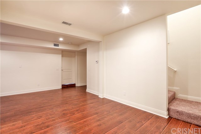 1261 Uppingham Drive Thousand Oaks, CA 91360 - Photo 30 of 38 Guest space looking towards main house. Stairs up to room.