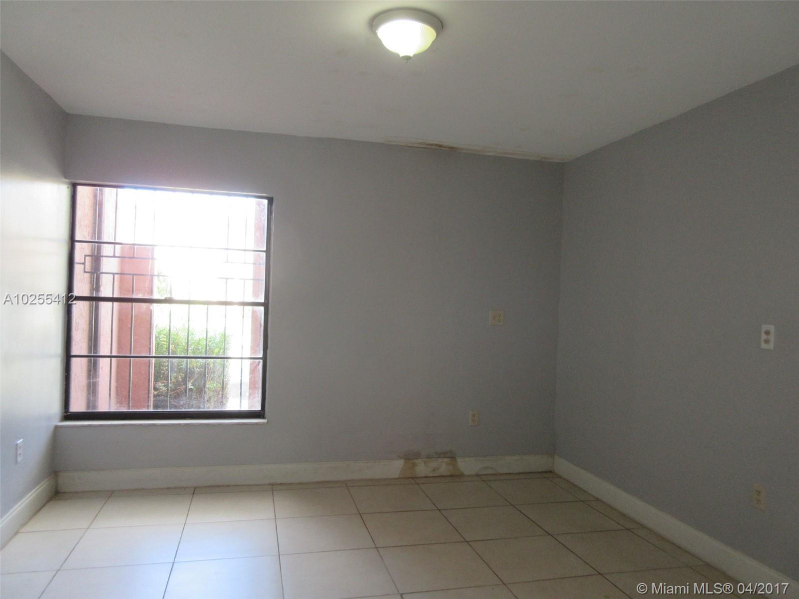11000 Southwest 25th Street, Unit II Miami, FL 33165 - Photo 12 of 21