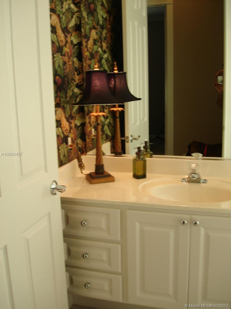 1458 Southwest Balmoral Trace Stuart, FL 34997 - Photo 21 of 26 Gallery Image 21