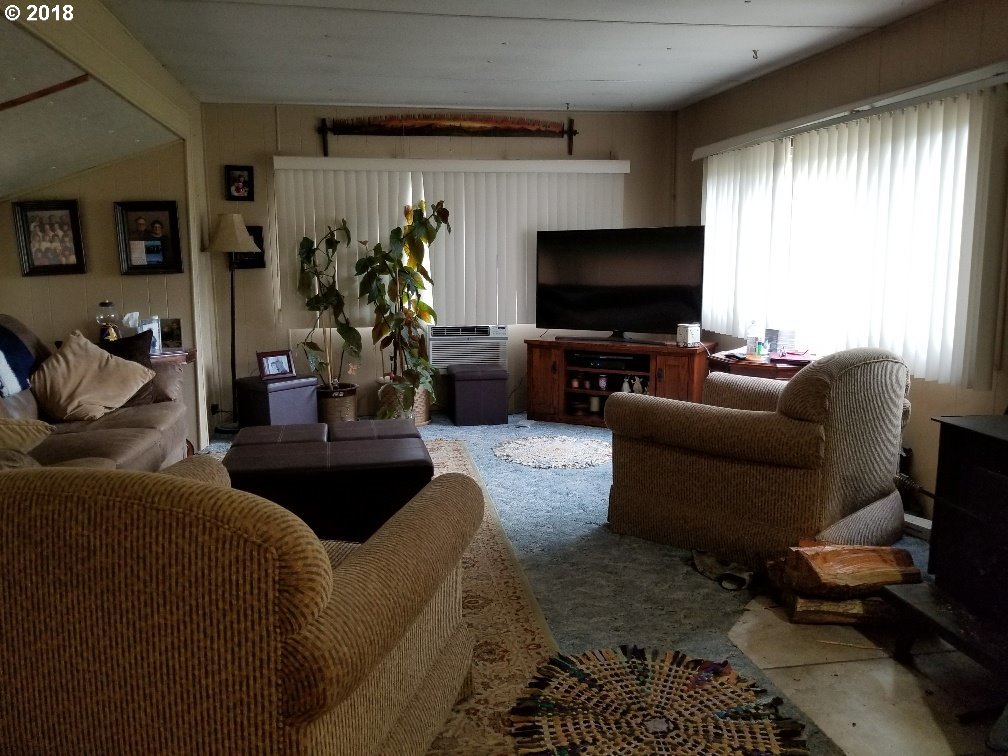 241 South Dea Road Tygh Valley, OR 97063 - Photo 8 of 23 Gallery Image 8