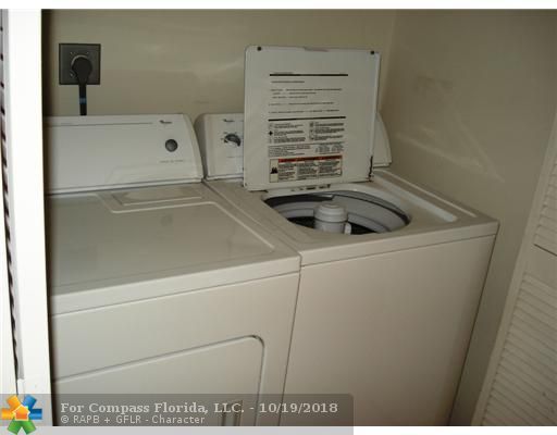 1020 Crystal Way, Unit A Delray Beach, FL 33444 - Photo 5 of 16