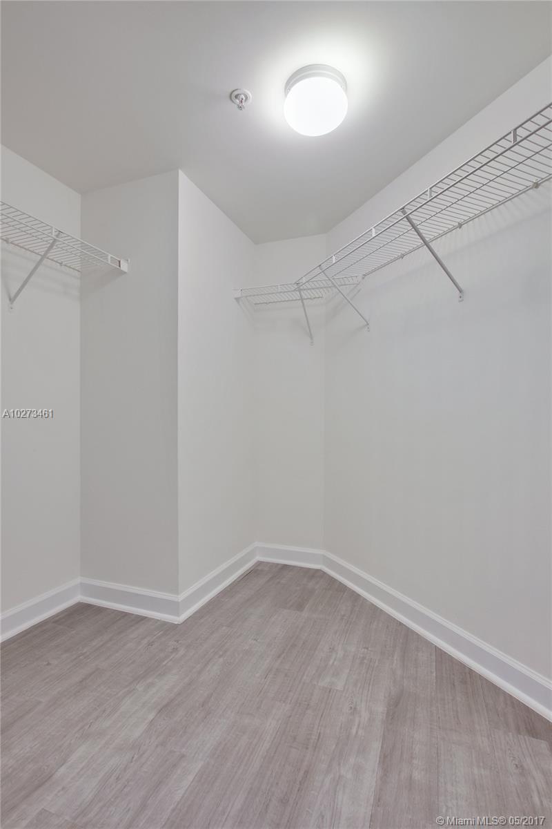 1500 Bay Road, Unit M514 Miami Beach, FL 33139 - Photo 17 of 35