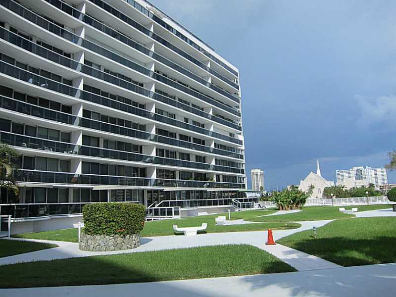 Normandy Isle Miami Beach, FL 33141 - Photo 3 of 31