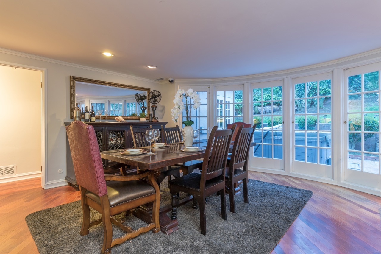2569 Hidden Valley Road La Jolla, CA 92037 - Photo 7 of 15