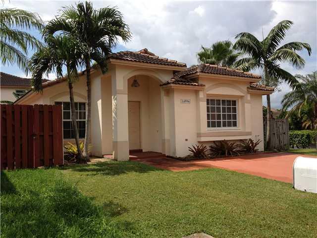 14996 Southwest 142nd Street Miami, FL 33196 - Photo 4 of 18