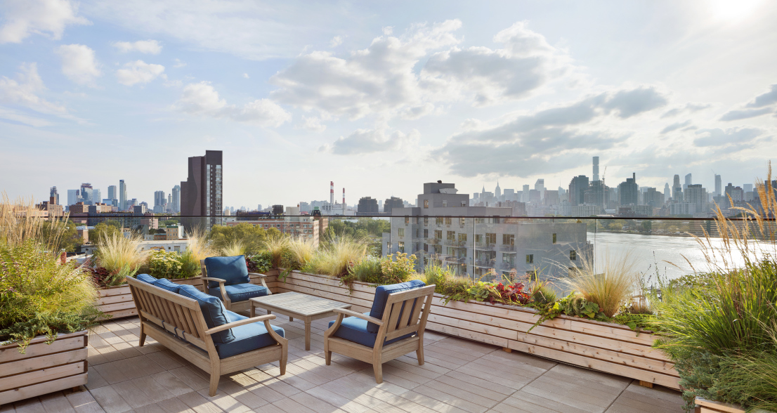 Graffiti House 11-07 Welling Ct, Queens, NY 11102 - Photo 5 of 6